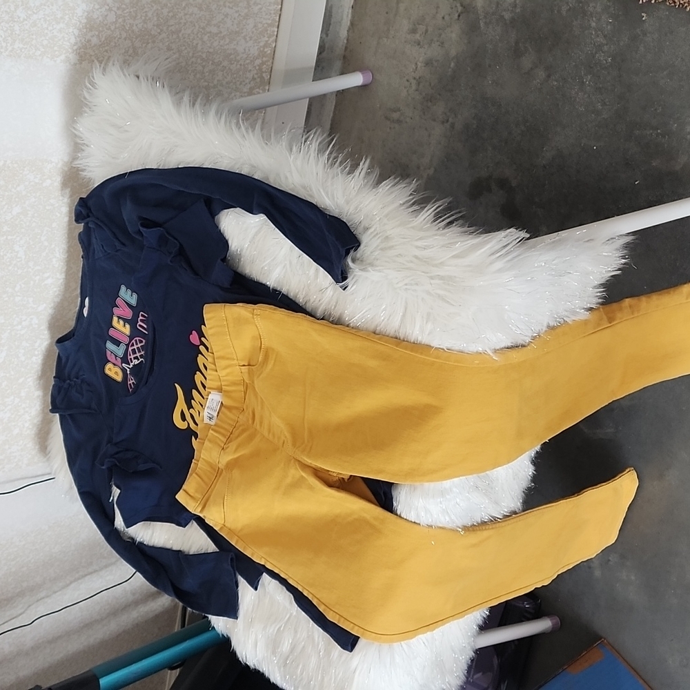 Big girls mustard pants and 2 navy blue Tops set - Picture 2 of 10